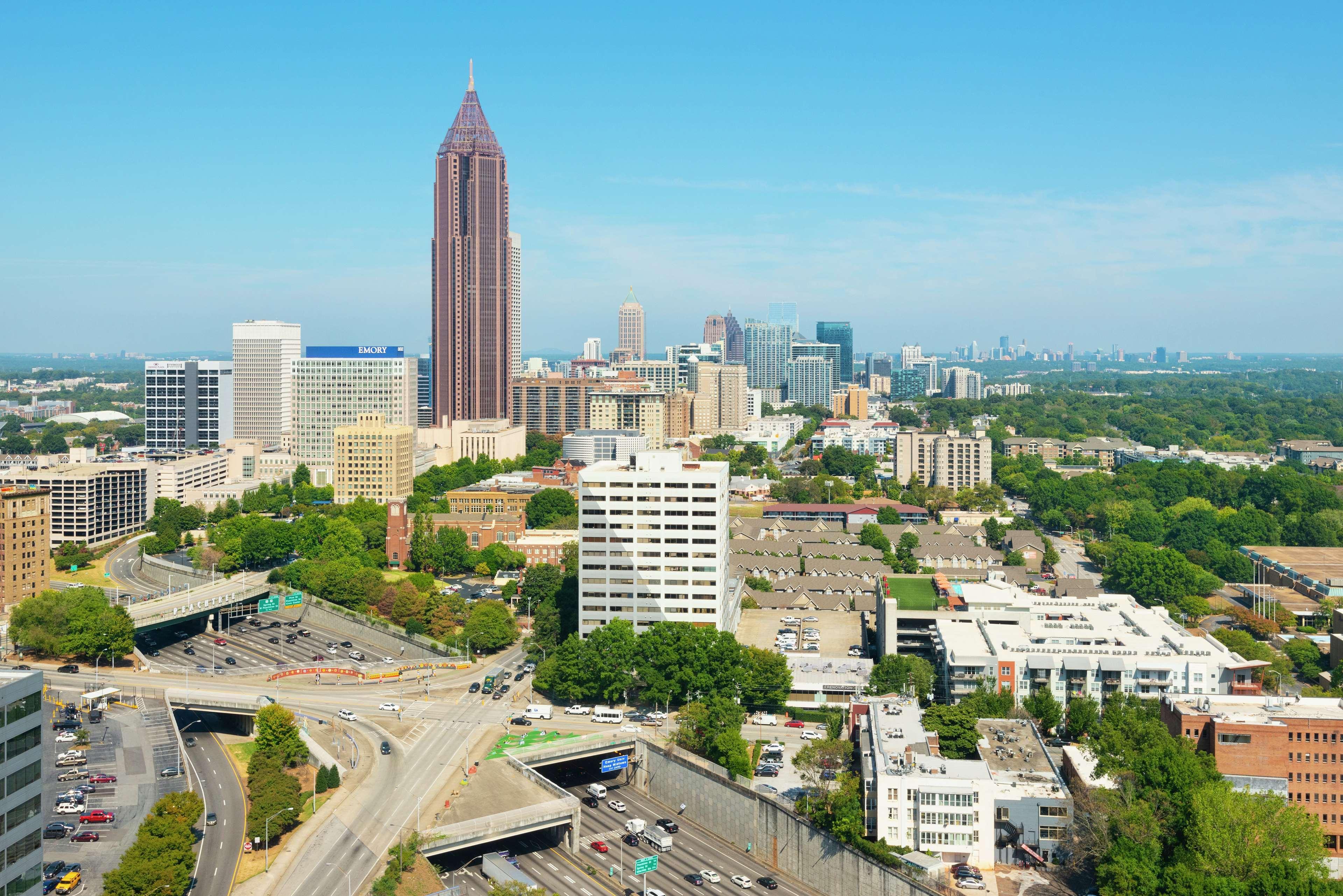 Hilton Atlanta Hotel Exterior foto